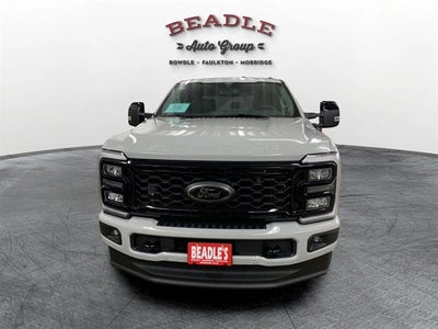 2026 Ford Super Duty F-350 SRW LARIAT