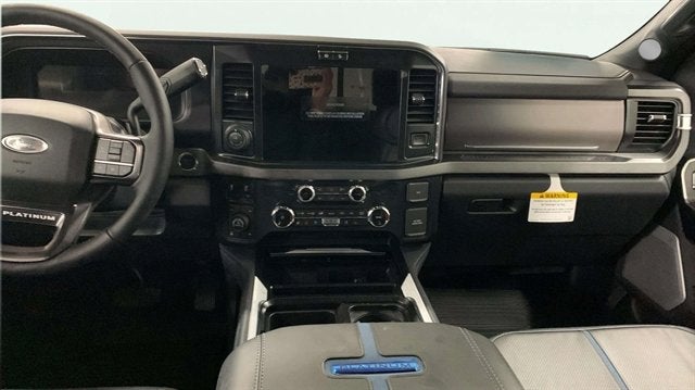 2026 Ford Super Duty F-350 SRW Platinum