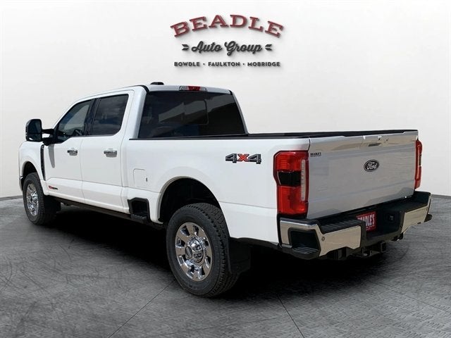 2027 Ford Super Duty F-350 SRW LARIAT