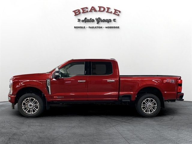 2027 Ford Super Duty F-350 SRW Platinum