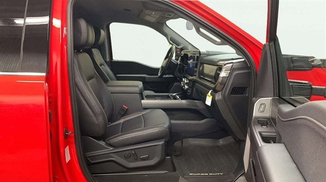 2026 Ford Super Duty F-350 SRW F-350® Lariat®