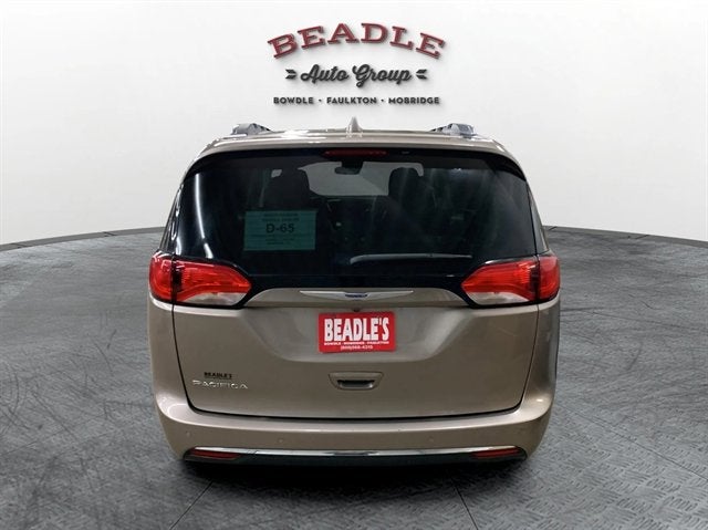 2018 Chrysler Pacifica Touring L