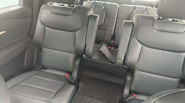 2027 Ford Explorer 4-Door 4DR 4WD ACTIVE