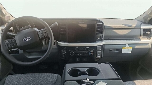 2026 Ford Super Duty F-350® XLT
