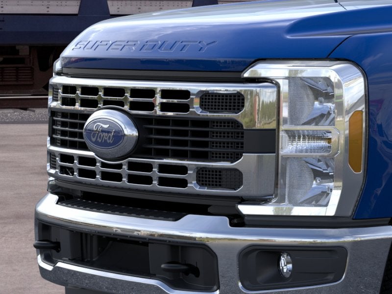 2026 Ford Super Duty F-350® XLT