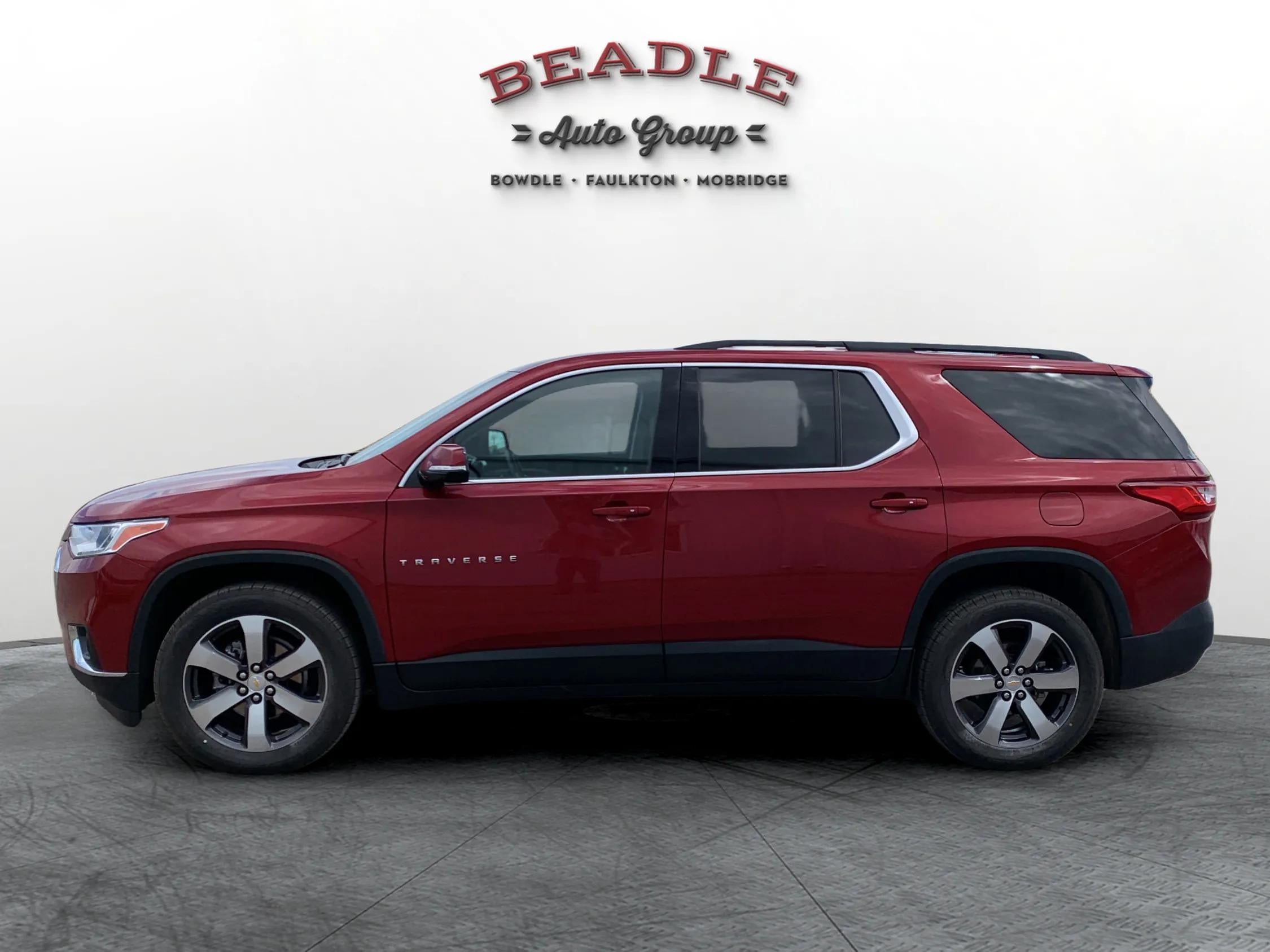 2021 Chevrolet Traverse LT Leather