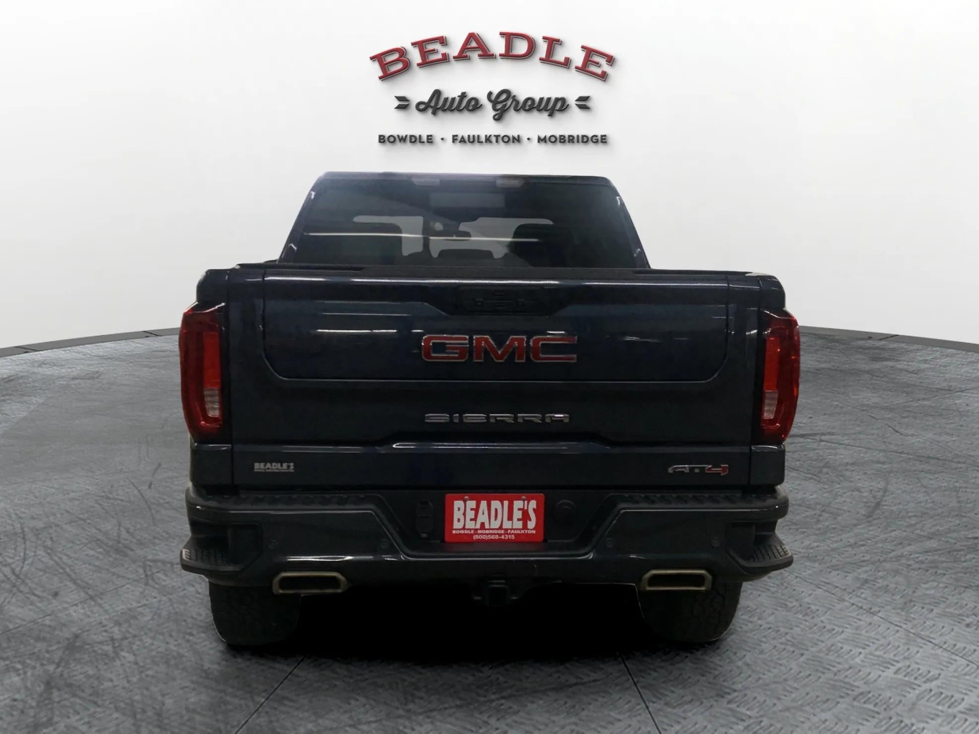 2021 GMC Sierra 1500 AT4