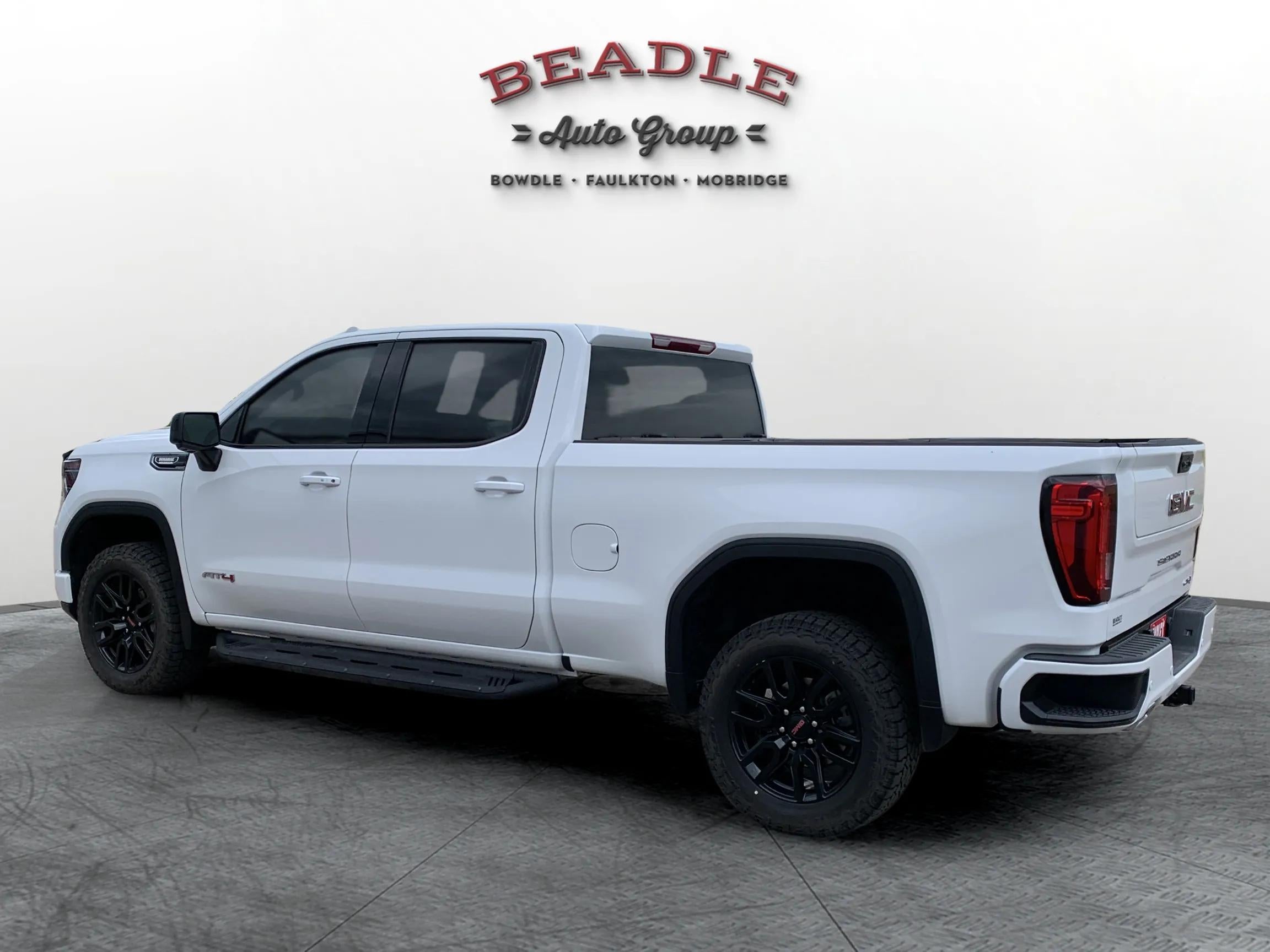 2025 GMC Sierra 1500 AT4