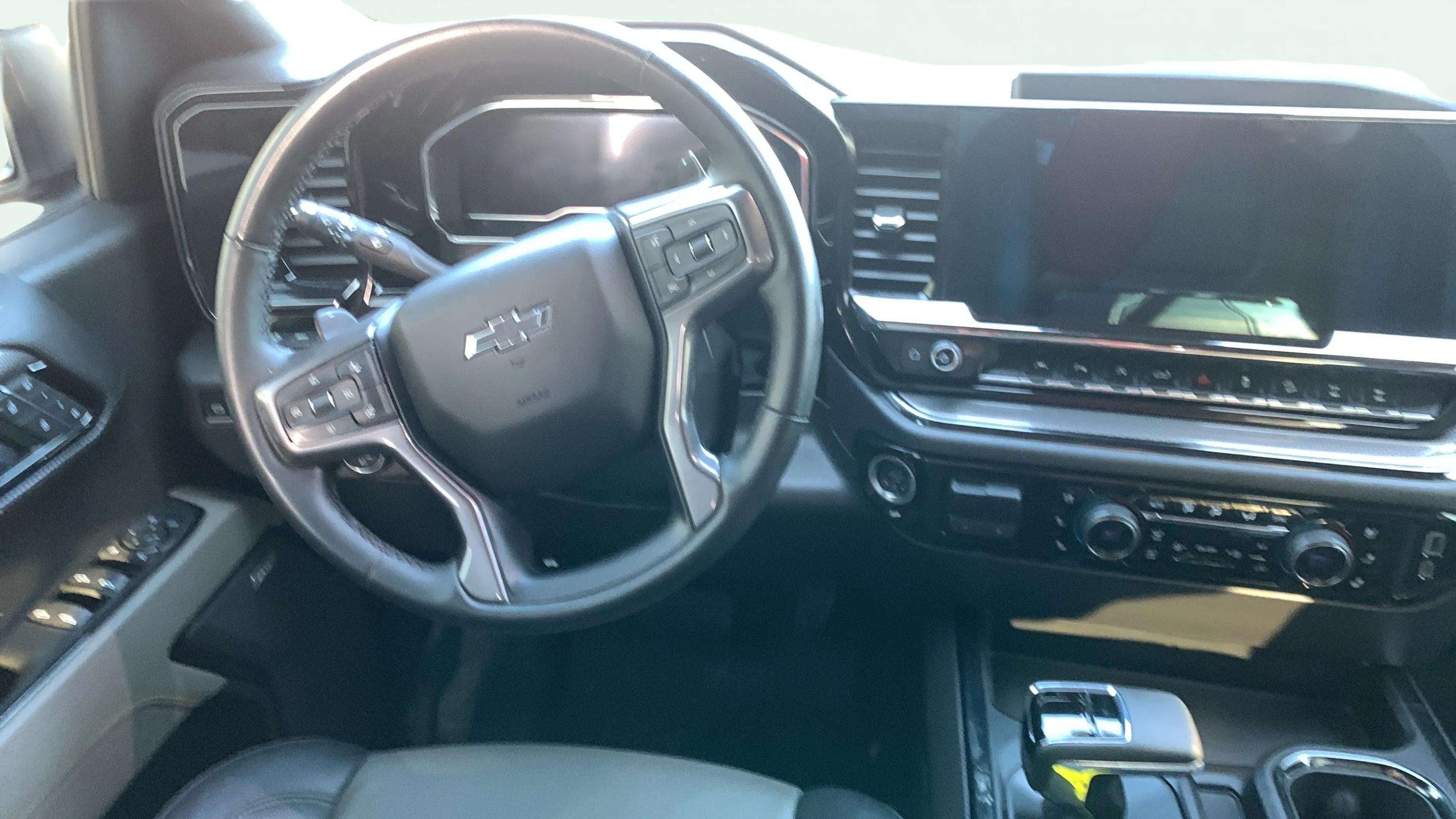 2025 Chevrolet Silverado 1500 ZR2