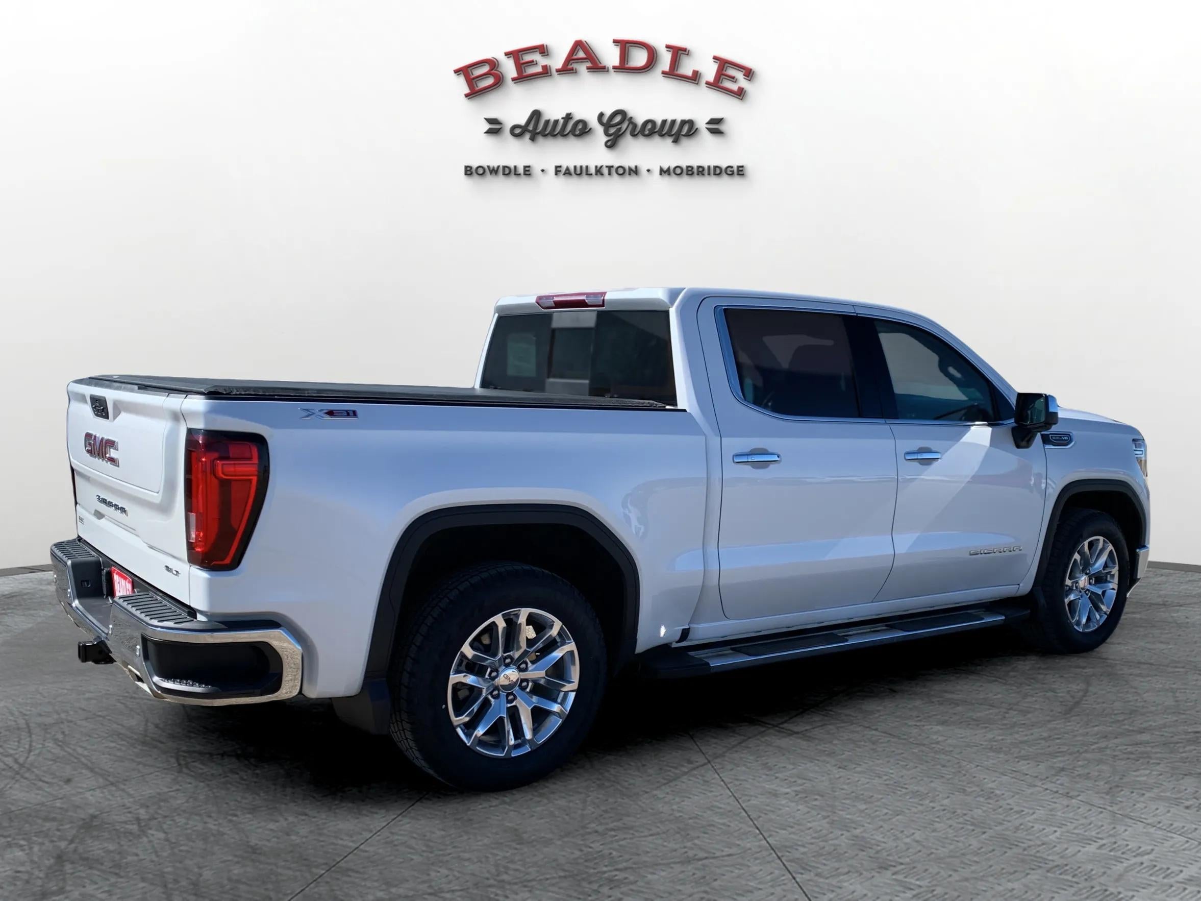 2021 GMC Sierra 1500 SLT
