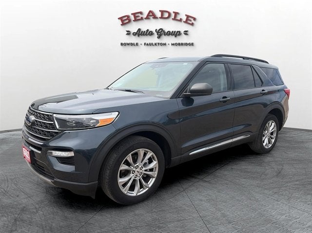 2023 Ford Explorer XLT 4WD's photo
