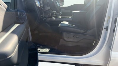 2027 Ford Super Duty F-350 SRW LARIAT