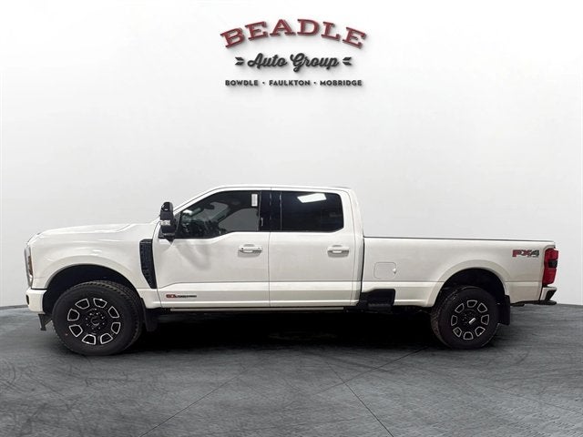 2026 Ford Super Duty F-350 SRW Platinum