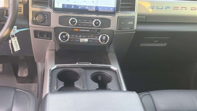 2022 Ford F-350 LARIAT