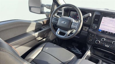 2026 Ford Super Duty F-350 SRW LARIAT