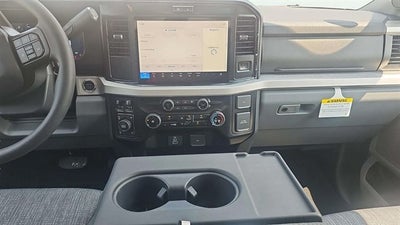 2026 Ford Super Duty F-350 SRW XLT