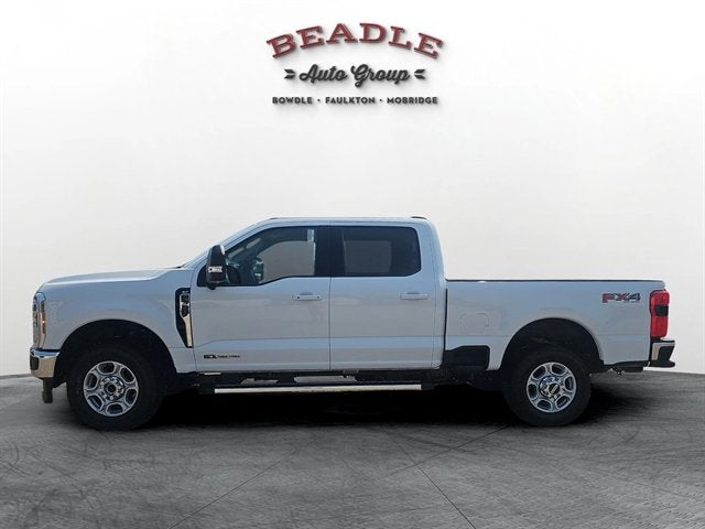 2026 Ford Super Duty F-350 SRW XLT