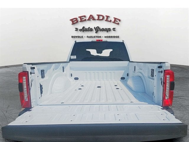 2026 Ford Super Duty F-350 SRW XLT