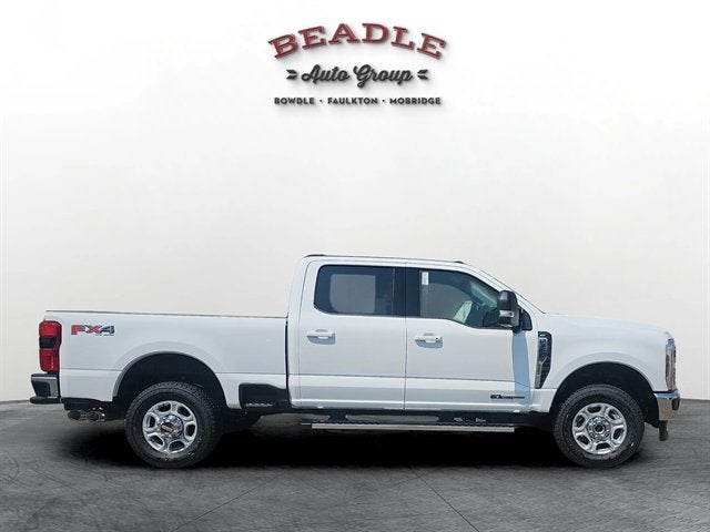 2026 Ford Super Duty F-350 SRW XLT