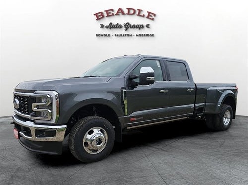 2026 Ford Super Duty F-350 DRW LARIAT