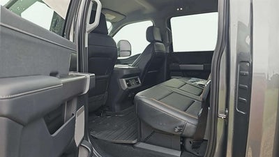 2026 Ford Super Duty F-350 DRW LARIAT