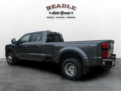 2026 Ford Super Duty F-350 DRW LARIAT