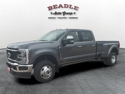 2026 Ford Super Duty F-350 DRW LARIAT