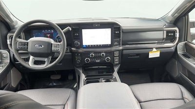 2026 Ford Super Duty F-350 DRW LARIAT