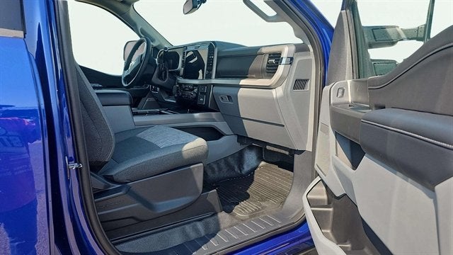 2026 Ford Super Duty F-450 DRW XLT