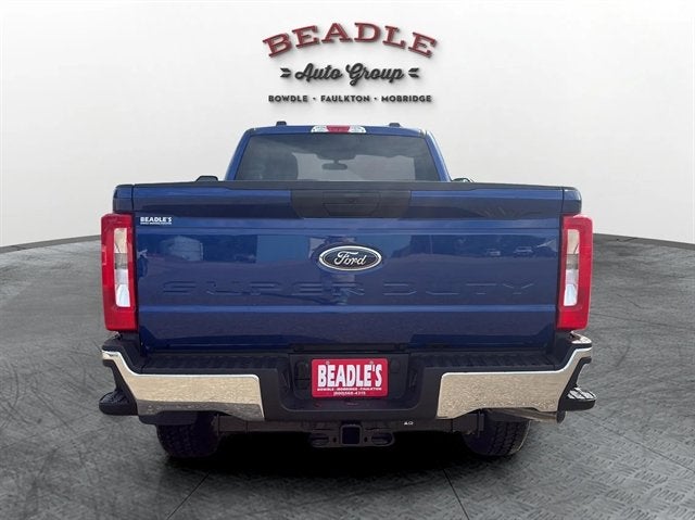 2026 Ford Super Duty F-350 SRW XLT