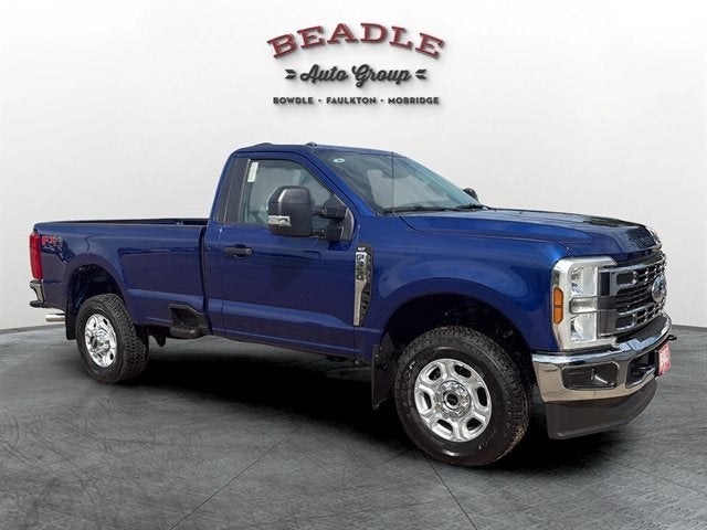 2026 Ford Super Duty F-350 SRW XLT
