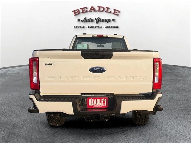 2026 Ford Super Duty F-350 SRW XL