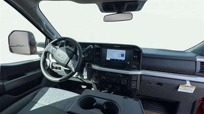 2026 Ford Super Duty F-350 SRW XLT