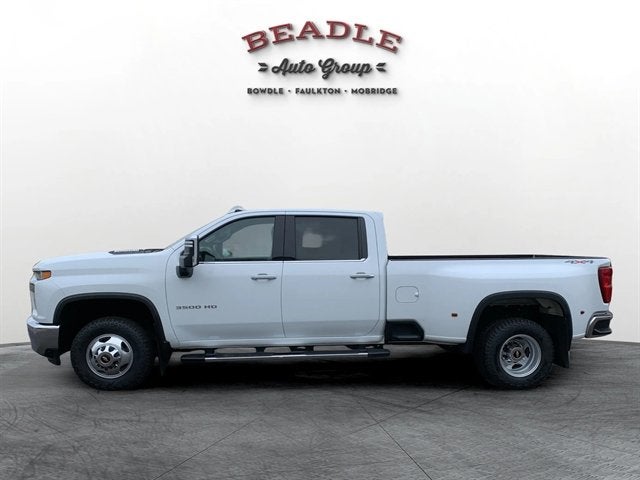 2022 Chevrolet Silverado 3500HD 4WD Crew Cab Long Bed LTZ
