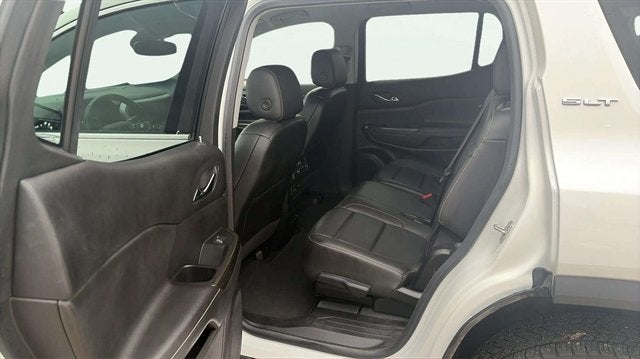 2023 GMC Acadia AWD SLT