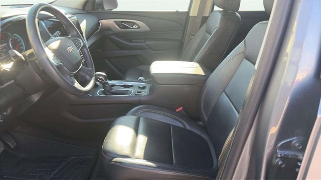 2021 Chevrolet Traverse AWD LT Leather
