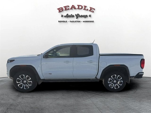 2024 GMC Canyon 4WD AT4