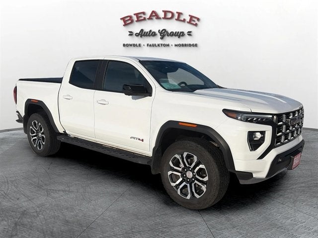 2024 GMC Canyon 4WD AT4