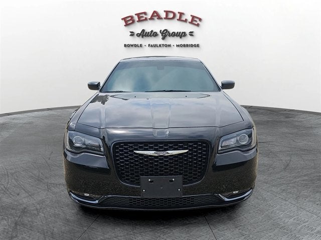 2018 Chrysler 300 S