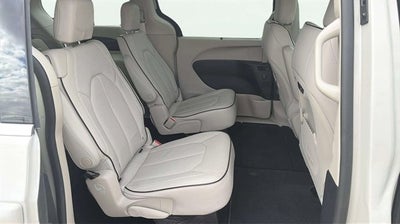 2021 Chrysler Pacifica Limited AWD