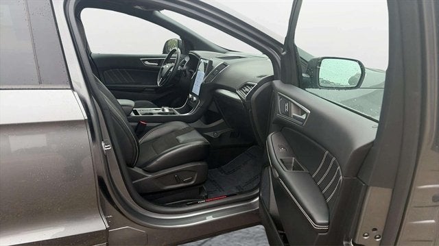 2023 Ford Edge ST